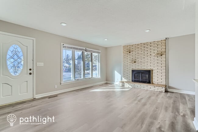 Building Photo - 3068 Lydia Court, Roseville, MN, 55113