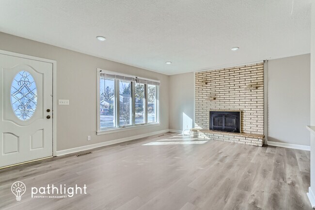 Foto del edificio - 3068 Lydia Court, Roseville, MN, 55113