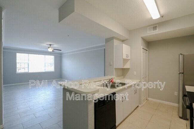 Foto del edificio - 17101 Carrington Park Dr