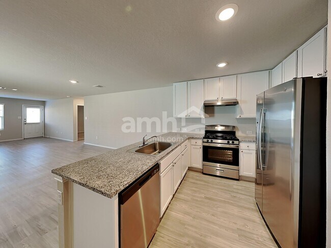 Foto del edificio - 10419 Varmus Dr