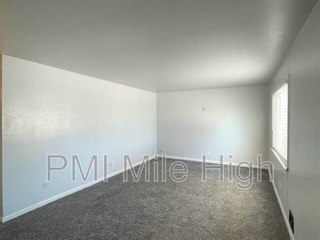 Foto del edificio - 7115 Vrain St