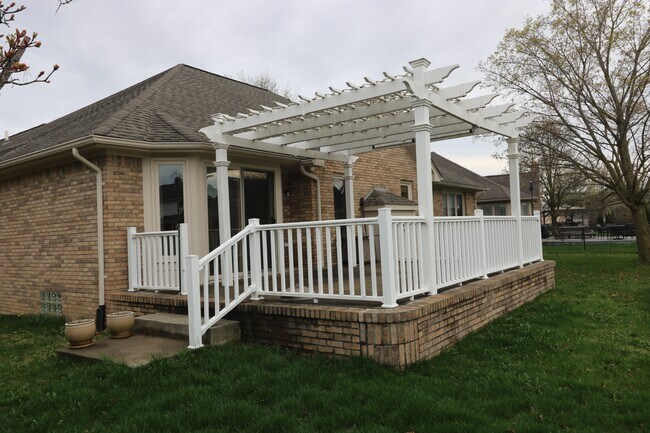 Foto del edificio - 21391 Marina Cir