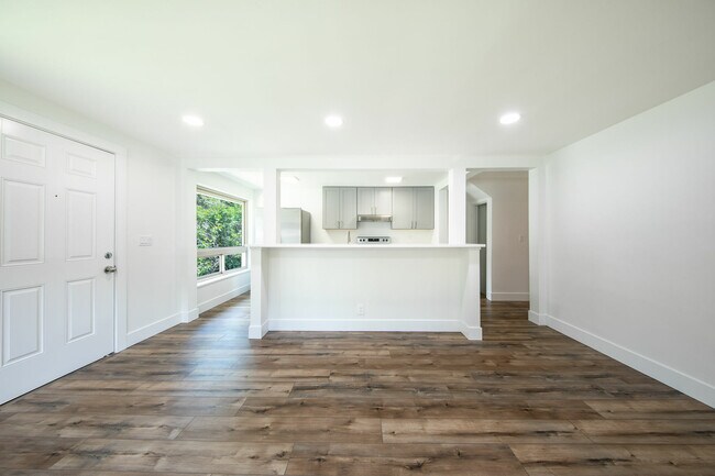 Foto del edificio - 2527 NE 110th St