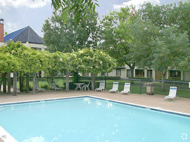 Pool - Wind Rush Apartments