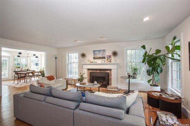 Foto del edificio - 19 Oak Meadow Ln