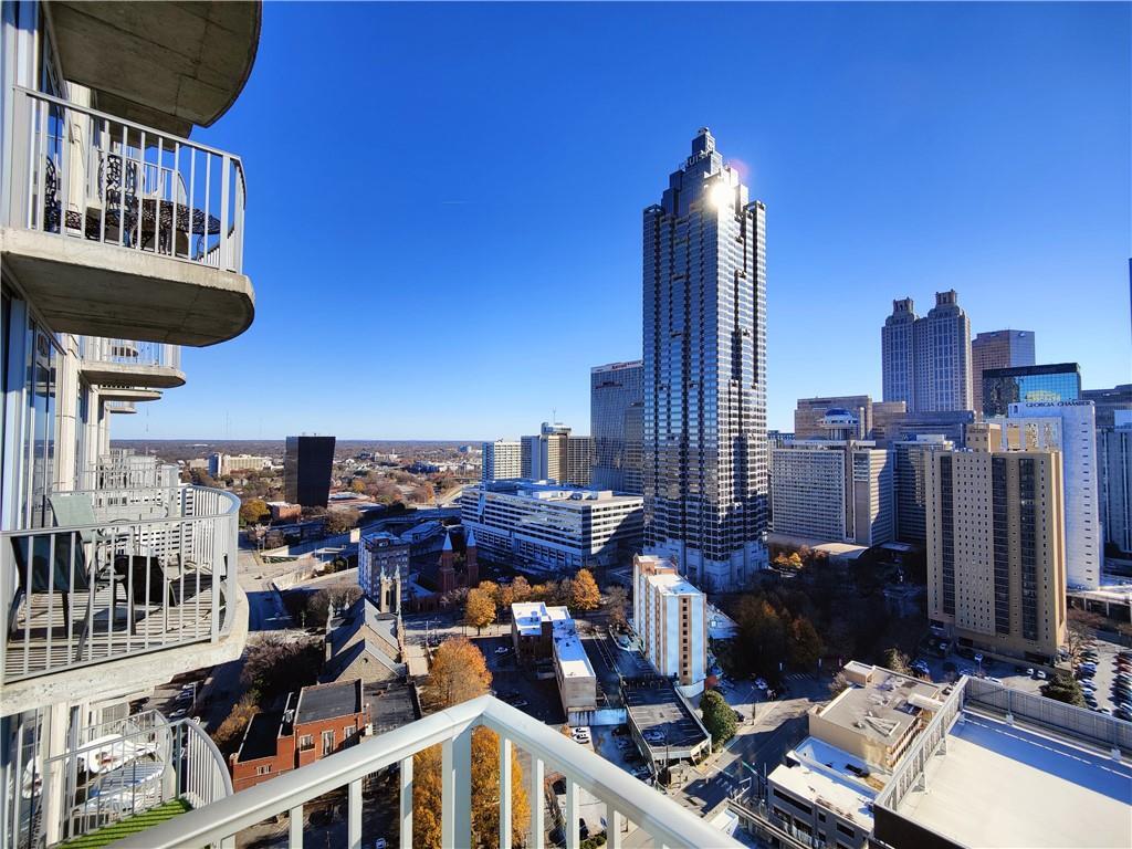 Primary Photo - 400 W Peachtree St NW