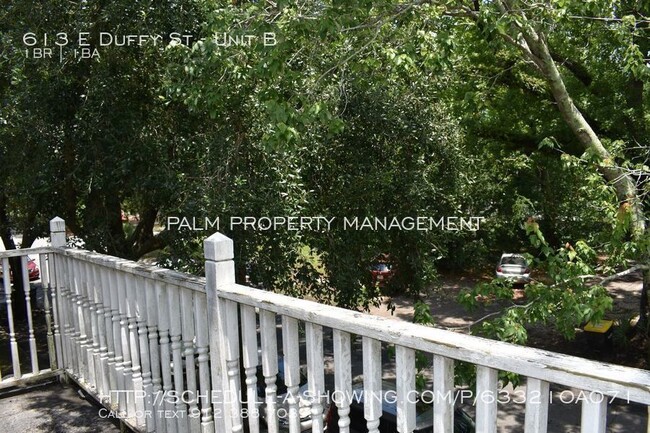 Foto del edificio - 613 E Duffy St