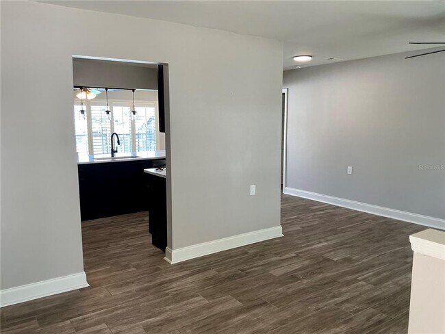 Foto del edificio - 4797 14th St NE