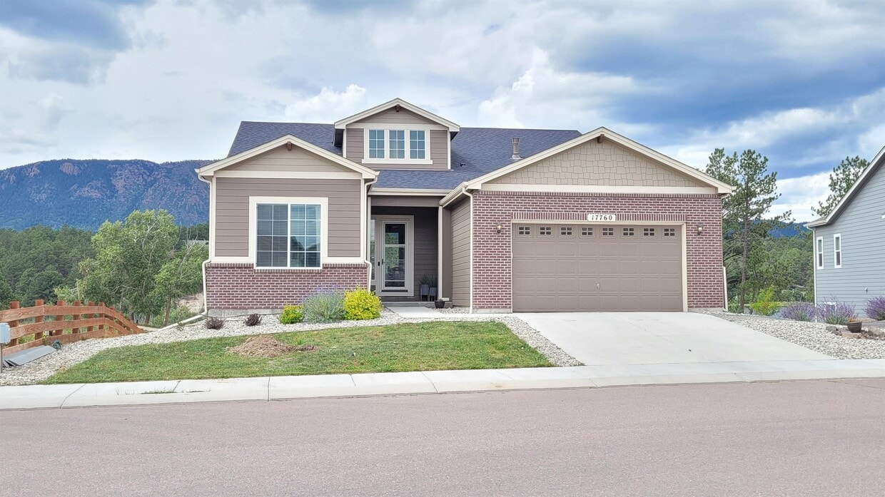 Primary Photo - 17760 Lake Side Dr