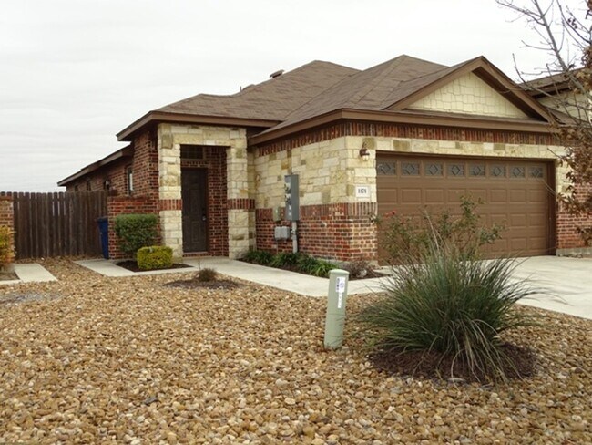 Foto del edificio - 1171 Creekside Orchard, New Braunfels, TX....