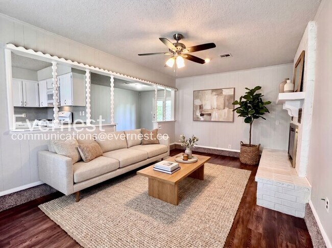 Foto del edificio - 606 N Village Ave