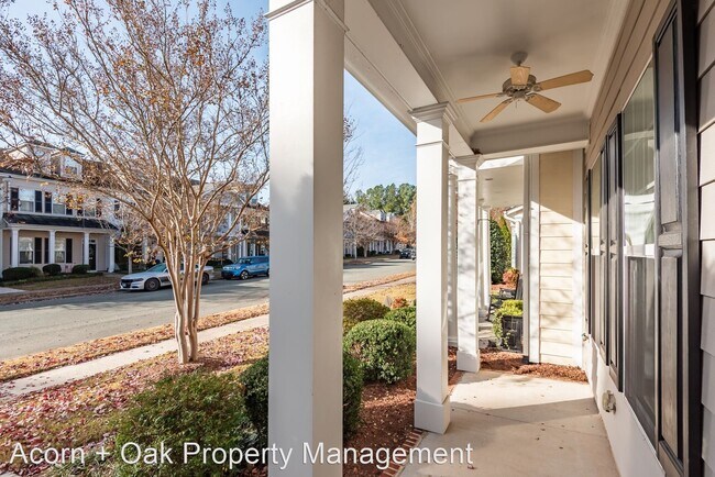 Building Photo - 2 br, 2.5 bath House - 1053 Philpott Dr