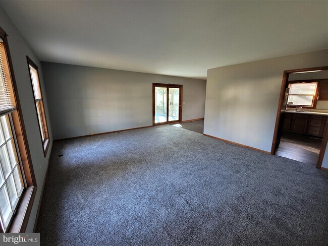 Building Photo - 1200 Caleb's Way