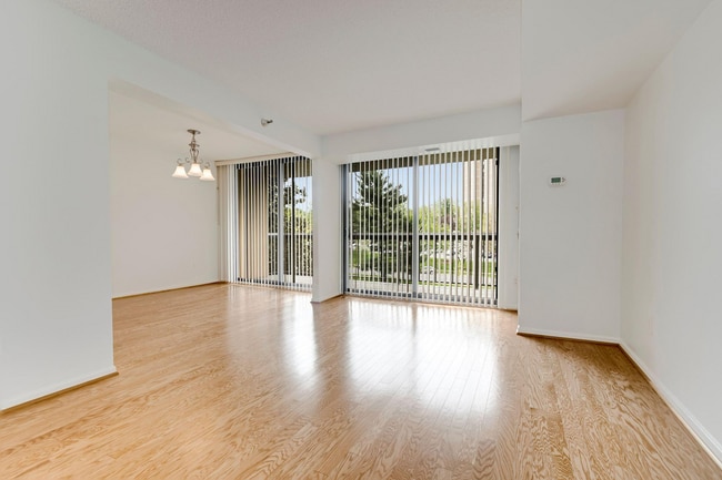 Photo - 7401 Westlake Terrace Townhome
