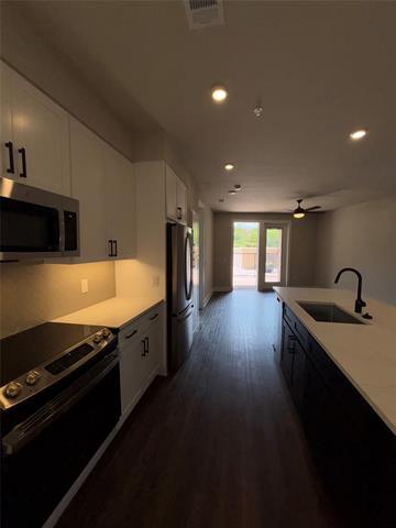 Foto del edificio - 3255 Carlisle St