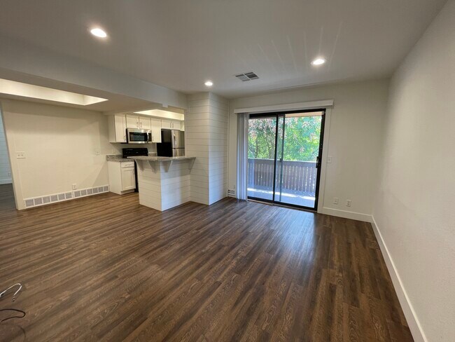 Foto del edificio - 6893 S Countrywoods Cir