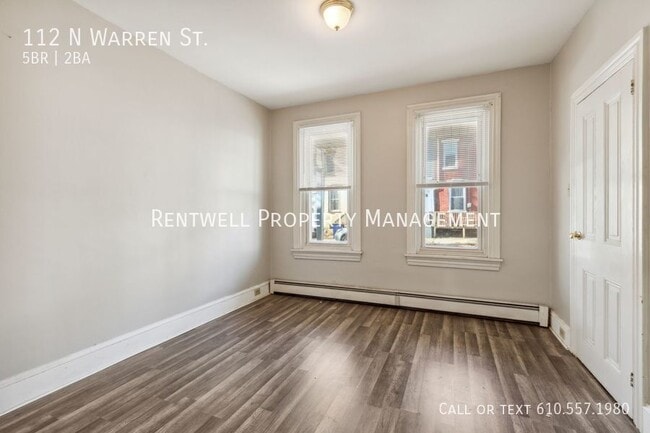 Building Photo - 112 N Warren St