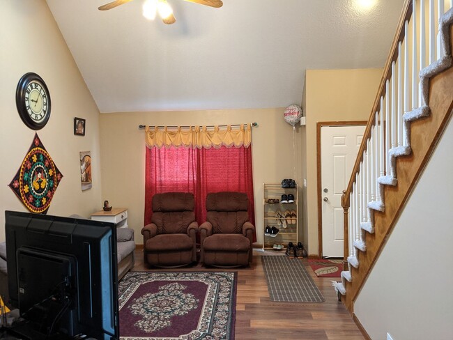 Foto del edificio - 3 Bedroom, 4 Bath home South Overland Park KS