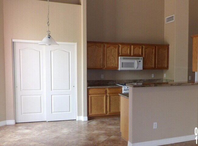Building Photo - 7644 E Sierra Morena St