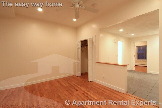 Foto del edificio - 302 Highland Ave
