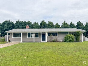 Building Photo - 2140 Harbor Ln