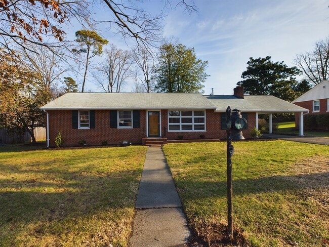 Building Photo - 9506 Overhill Rd