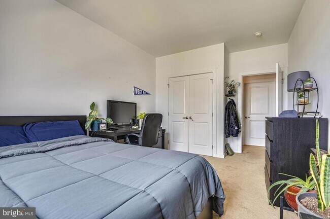 Foto del edificio - 2007 Clipper Park Rd