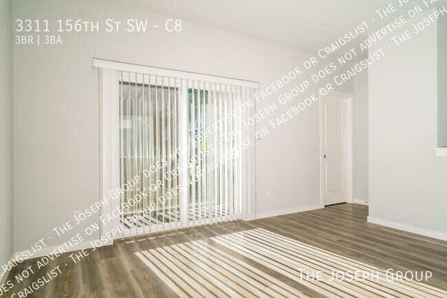 Foto del edificio - 3311 156th St SW