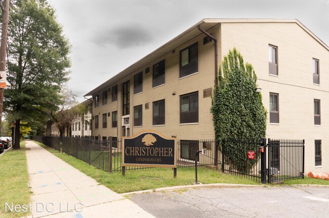 Foto del edificio - 3101 Naylor Rd SE
