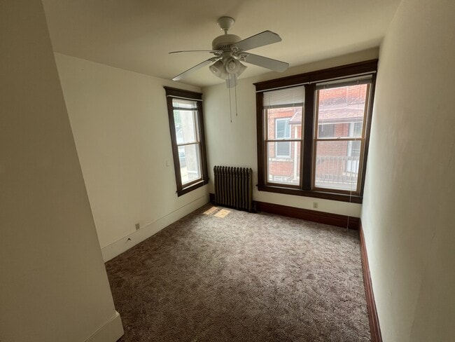 Building Photo - 1124 State St