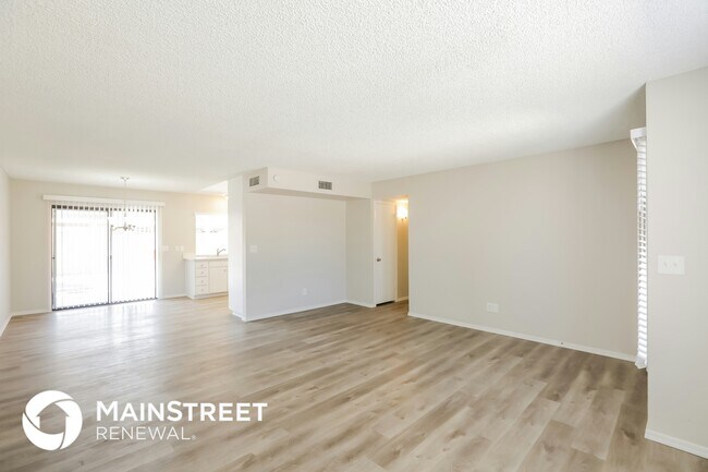 Foto del edificio - 4901 W Puget Ave