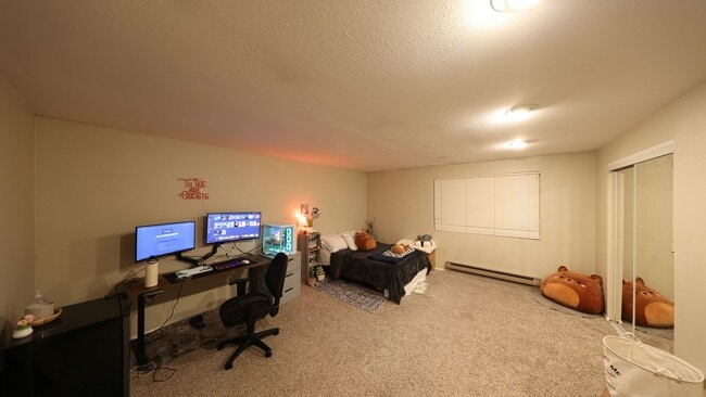 Foto del edificio - 2 Bed 2.5 Bath - Excellent Condition - Pet Friendly - NAS Whidbey