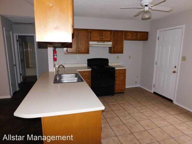 Foto del edificio - 3 br, 2 bath House - 7327 Eastover Cove