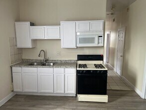 Building Photo - 1243 S Karlov Ave