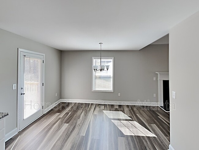 Building Photo - 127 Iverson Pl