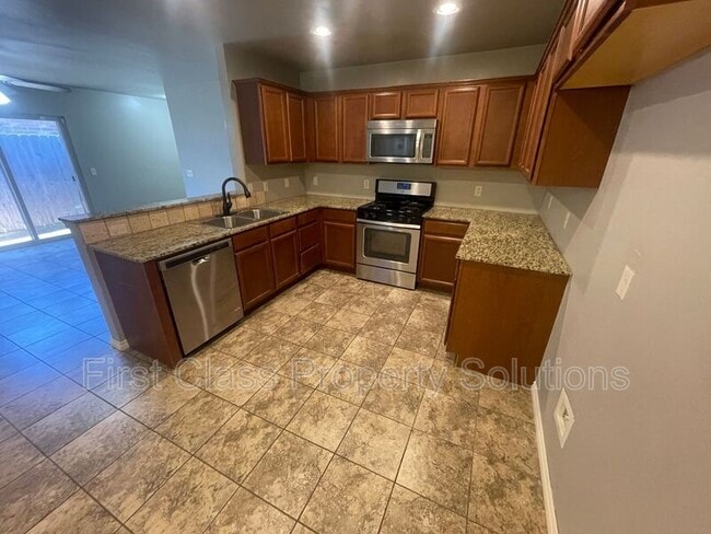 Photo - 129 Ashley Dr House