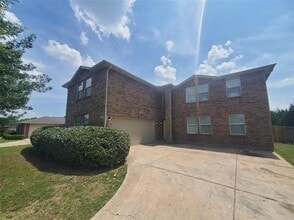 Building Photo - 2512 Comstock Ln