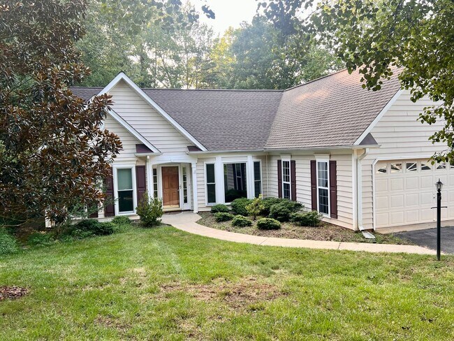 Foto del edificio - 1923 N English Oaks Cir