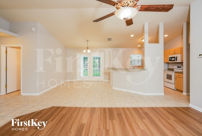 Foto del edificio - 1347 Russellville St