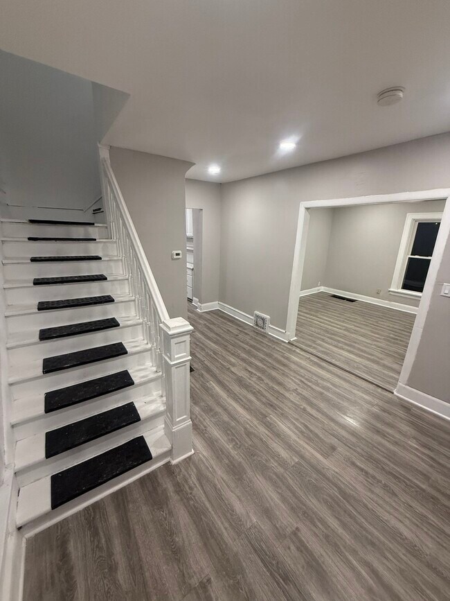 Foto del edificio - 746 N Schuyler Ave