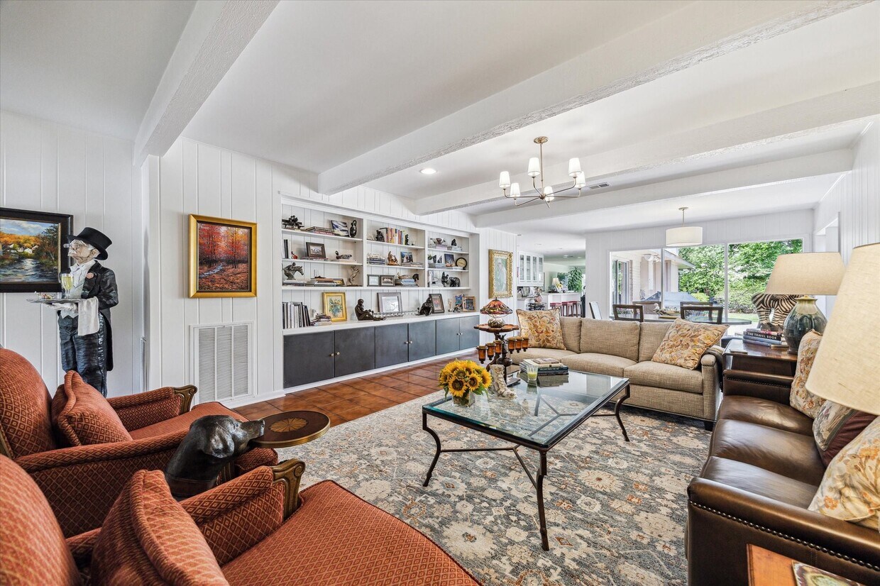 Foto principal - 614 Saddlewood Ln
