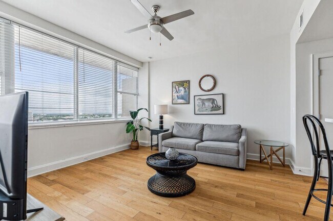 Foto del edificio - 925 Common St