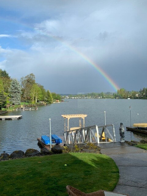 Foto del edificio - 4070 NE Fairview Lake Way