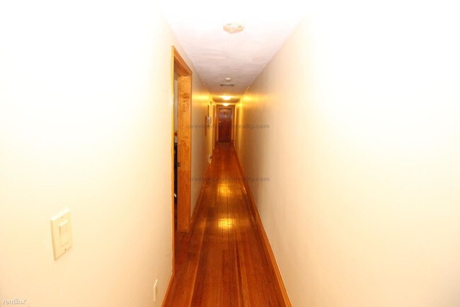 Foto del edificio - 639 Washington St