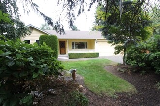 Building Photo - 4155 West Lake Sammamish Pkwy NE