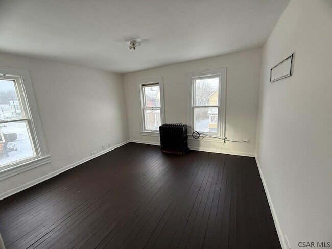 Foto del edificio - 85-87 Grass Ave