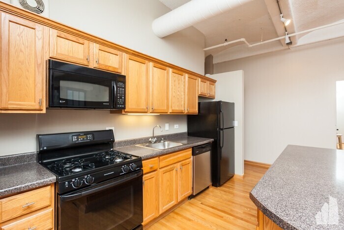 Primary Photo - Spacious Concrete Loft w/ 14' Ceilings in ...