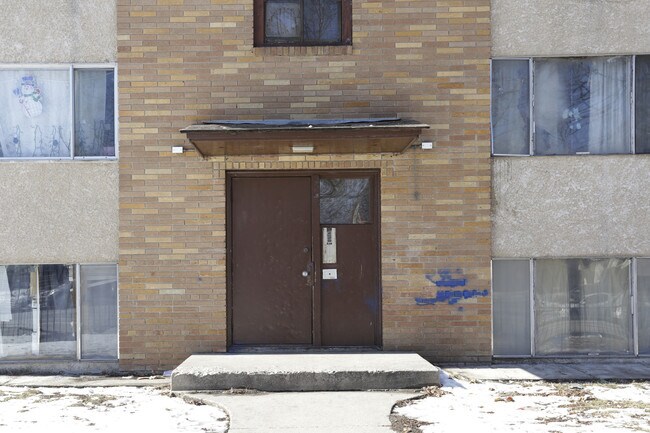 Foto del edificio - 2222 Portland Ave S