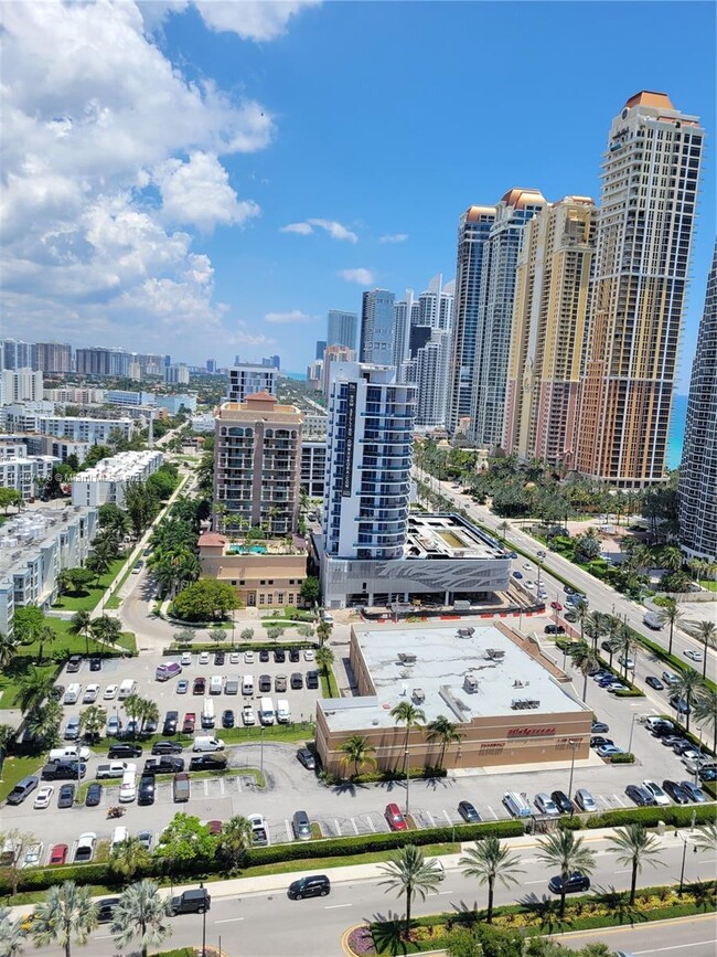 Building Photo - 210  174th St  2417 Sunny Isles Beach Fl 3...