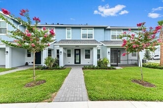 Building Photo - 4093 Longwood Lake Sq